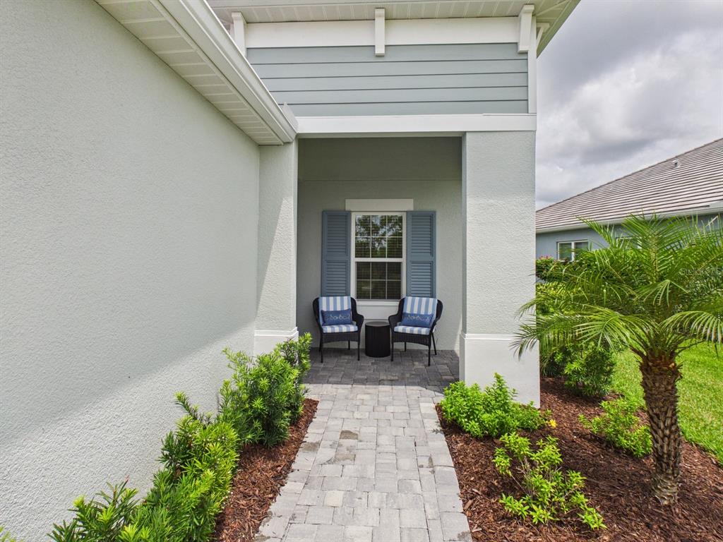 10012 LAKE WALES CIRCLE