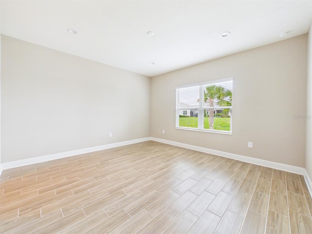 10012 LAKE WALES CIRCLE