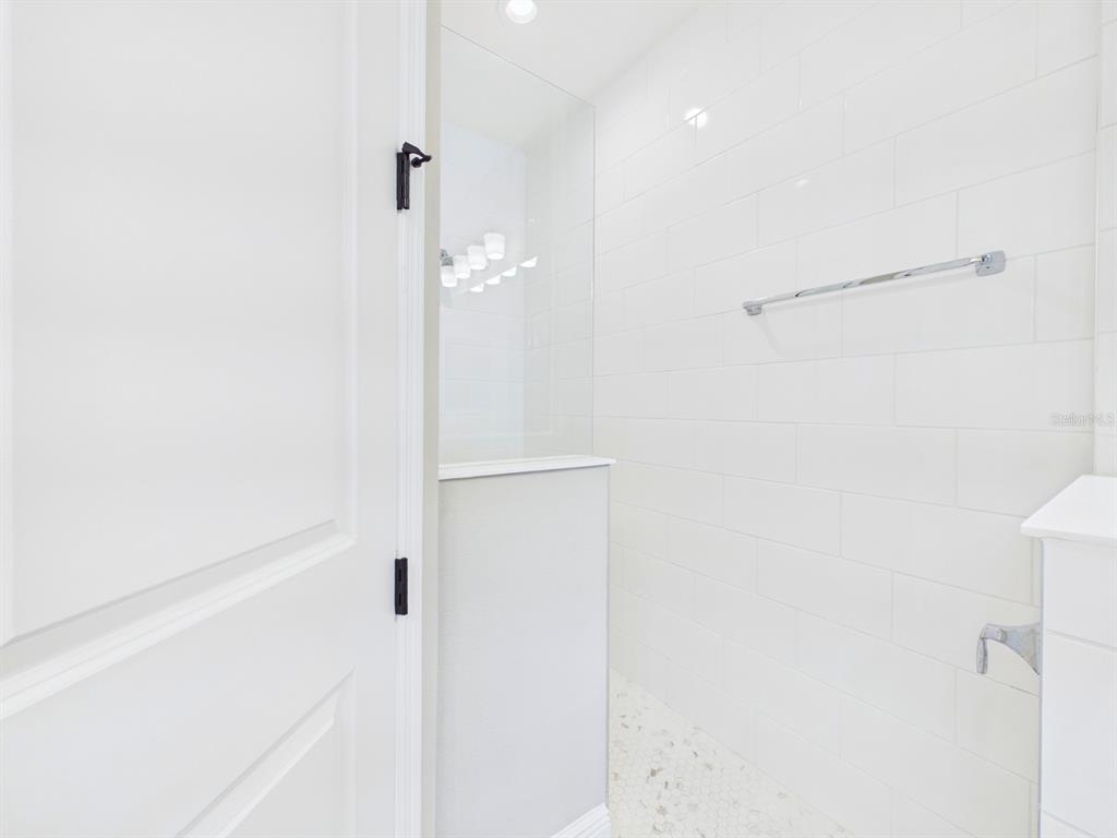 10012 LAKE WALES CIRCLE
