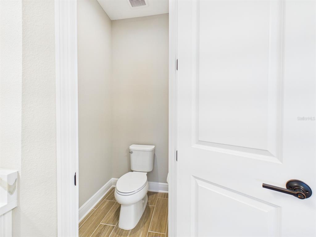 10012 LAKE WALES CIRCLE