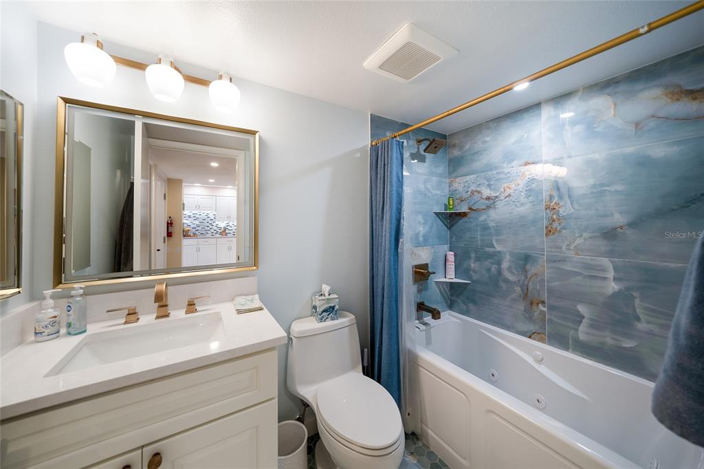 713 BAYPORT WAY UNIT 713