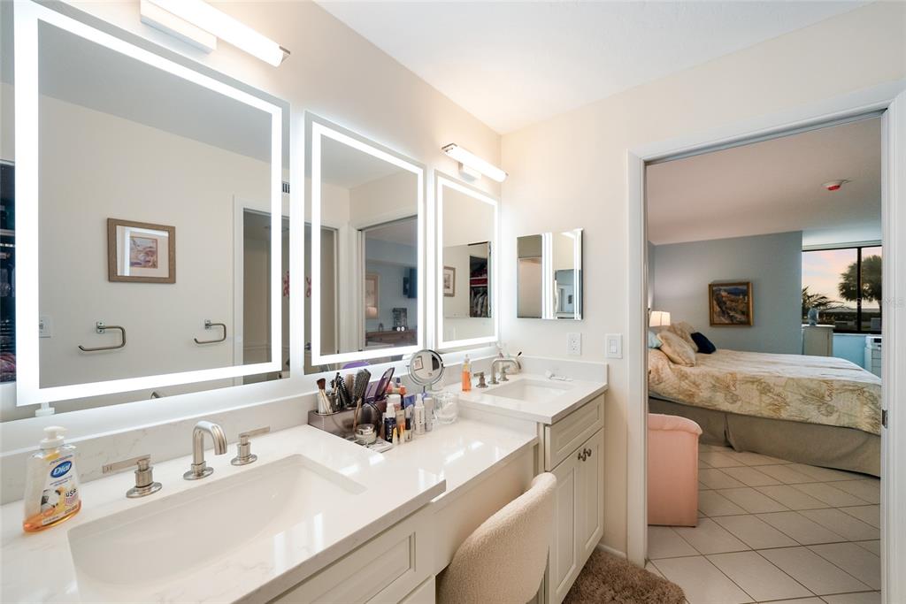 713 BAYPORT WAY UNIT 713