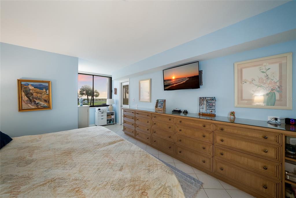 713 BAYPORT WAY UNIT 713