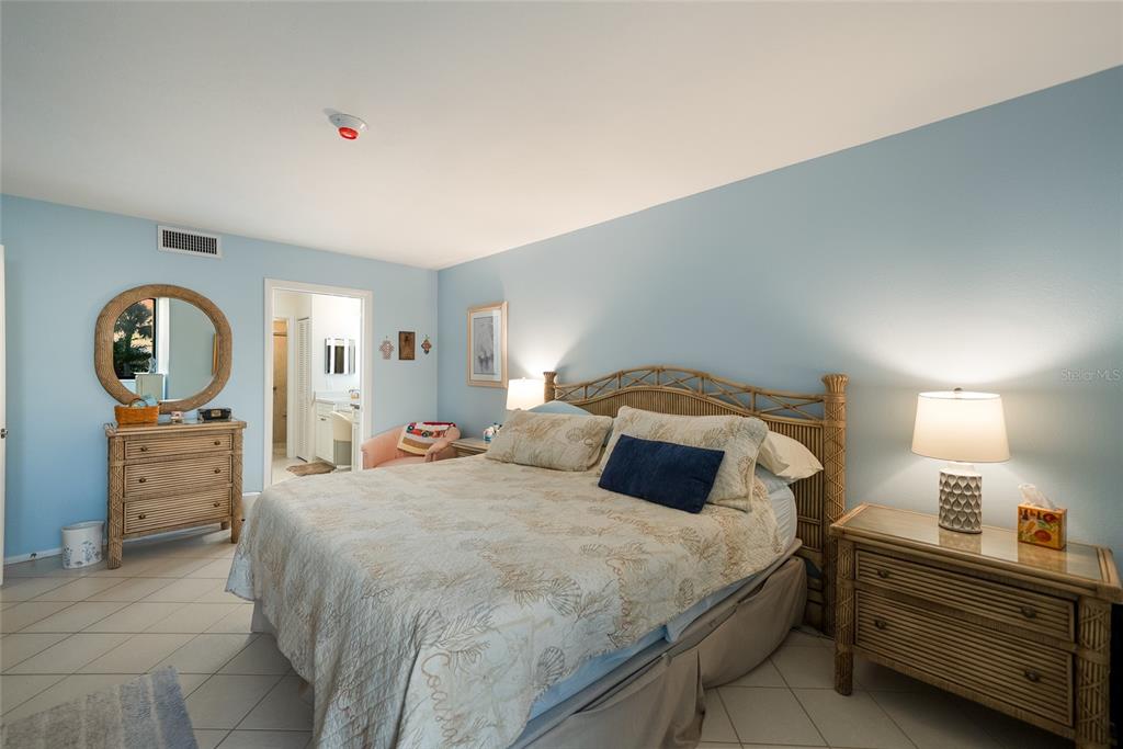 713 BAYPORT WAY UNIT 713