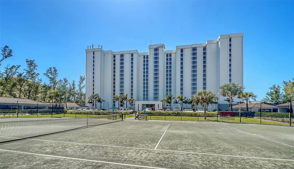 2425 GULF OF MEXICO DRIVE UNIT