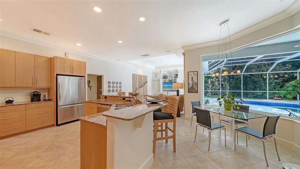 5325 ANTHONY LANE