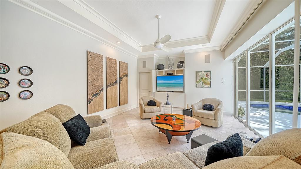 5325 ANTHONY LANE