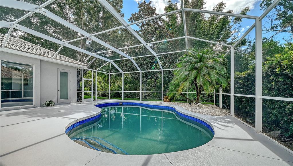 5325 ANTHONY LANE