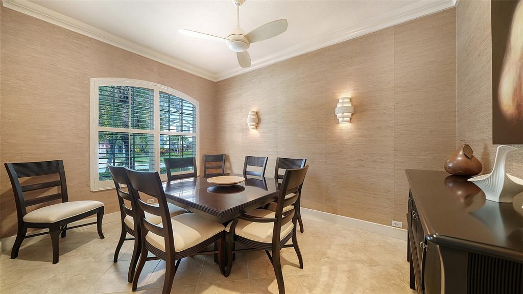 5325 ANTHONY LANE