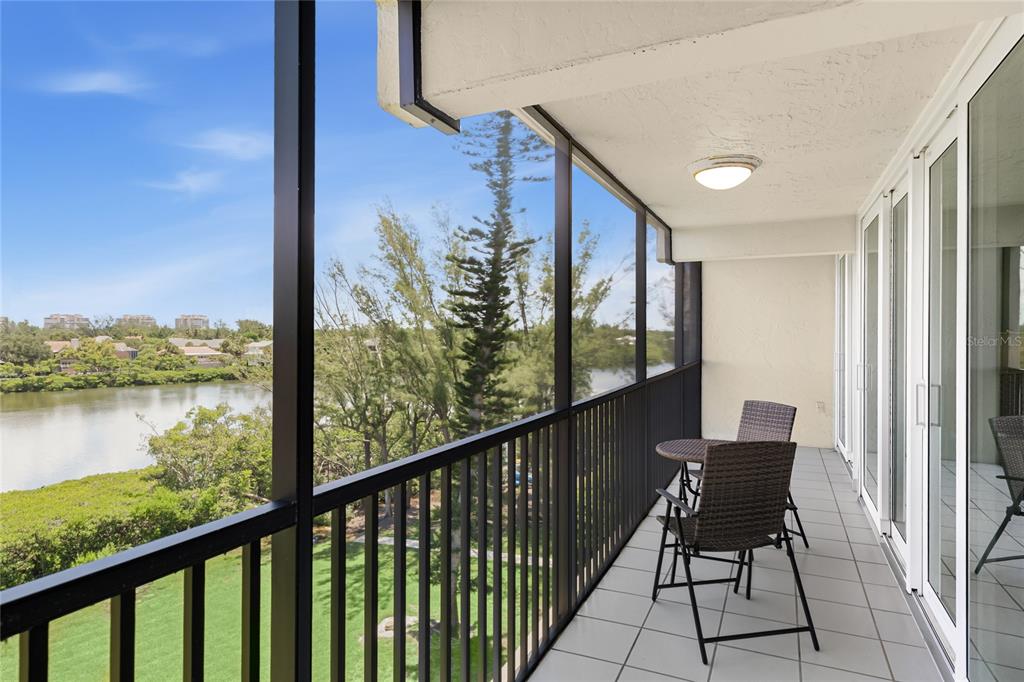 3240 GULF OF MEXICO DRIVE UNIT