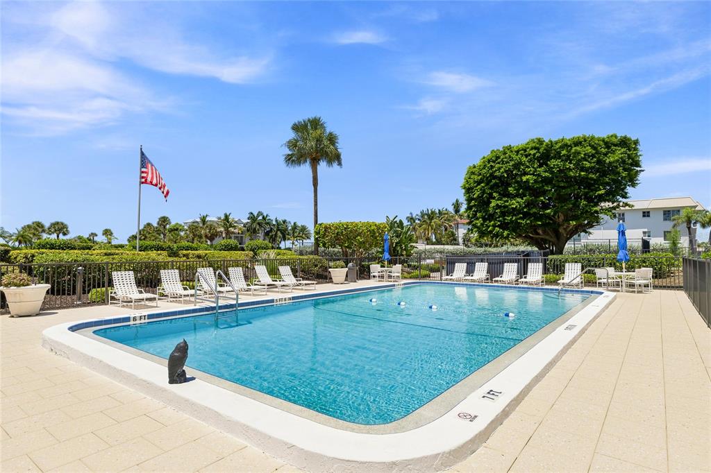 3240 GULF OF MEXICO DRIVE UNIT