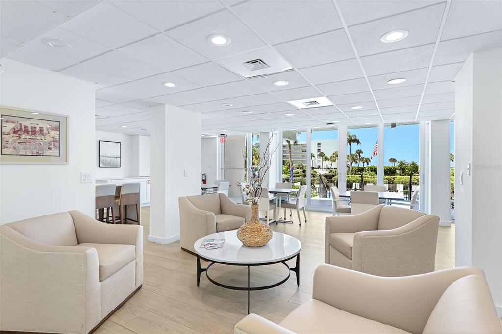 3240 GULF OF MEXICO DRIVE UNIT