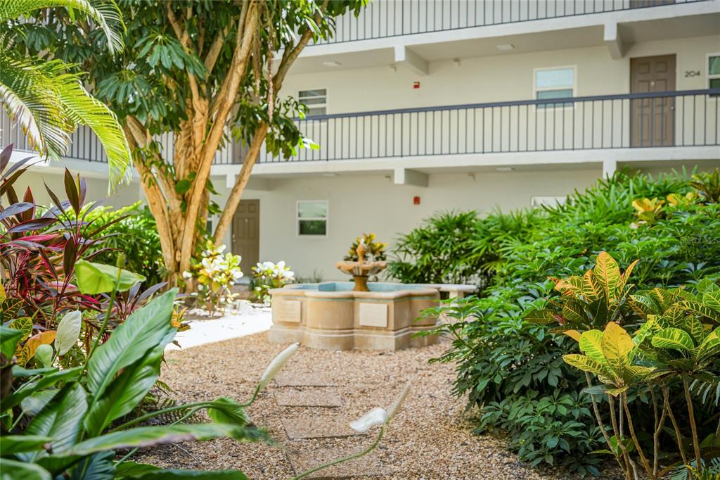 3240 GULF OF MEXICO DRIVE UNIT