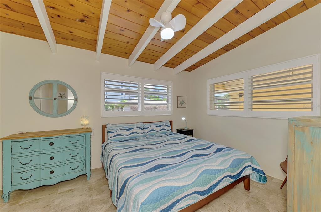 6006 MIDNIGHT PASS ROAD UNIT 6