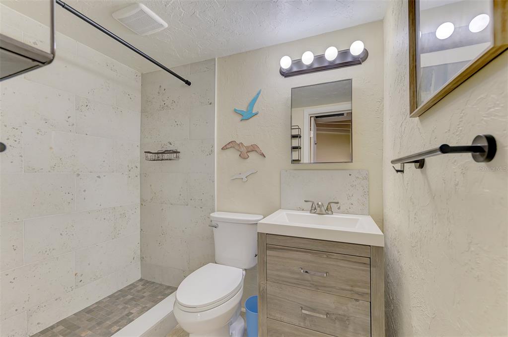 6006 MIDNIGHT PASS ROAD UNIT 6
