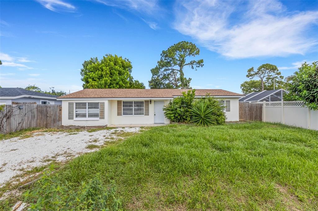 2522 STRATFORD DRIVE