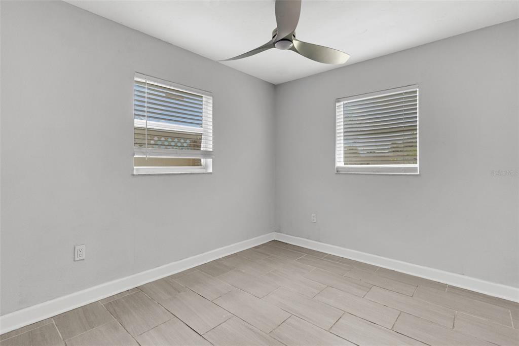2522 STRATFORD DRIVE
