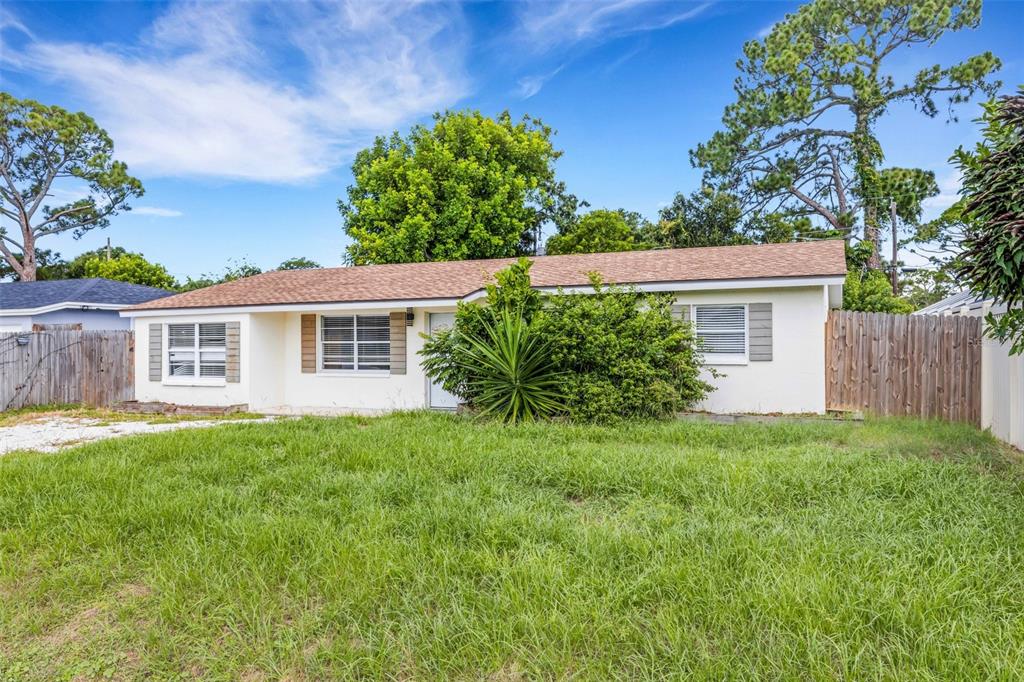2522 STRATFORD DRIVE