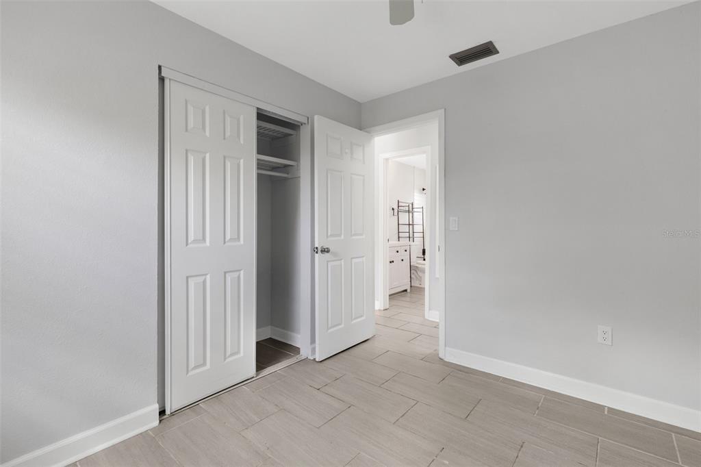 2522 STRATFORD DRIVE