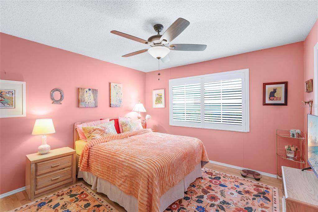 2327 WATERBLUFF PLACE UNIT V31