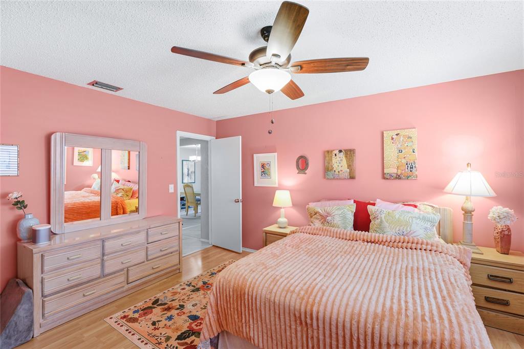 2327 WATERBLUFF PLACE UNIT V31