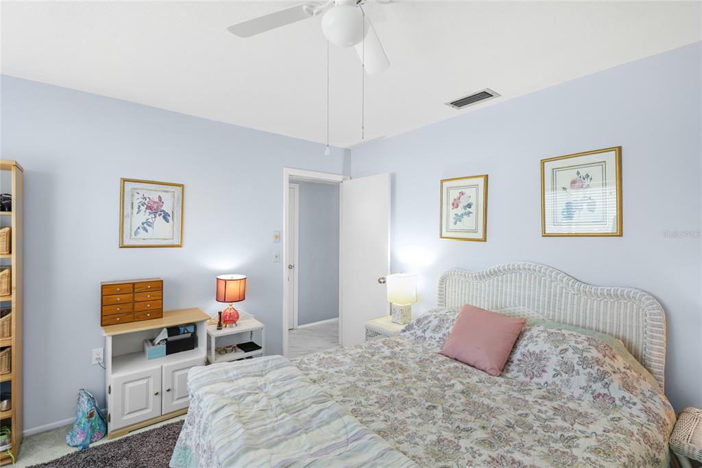 2327 WATERBLUFF PLACE UNIT V31
