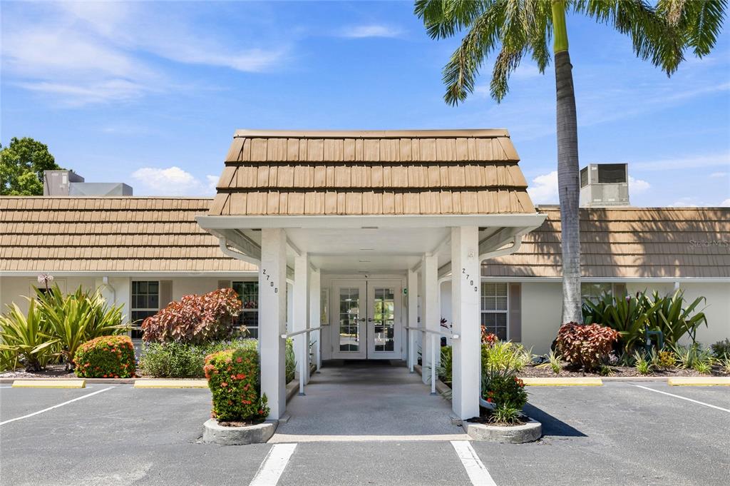 2327 WATERBLUFF PLACE UNIT V31