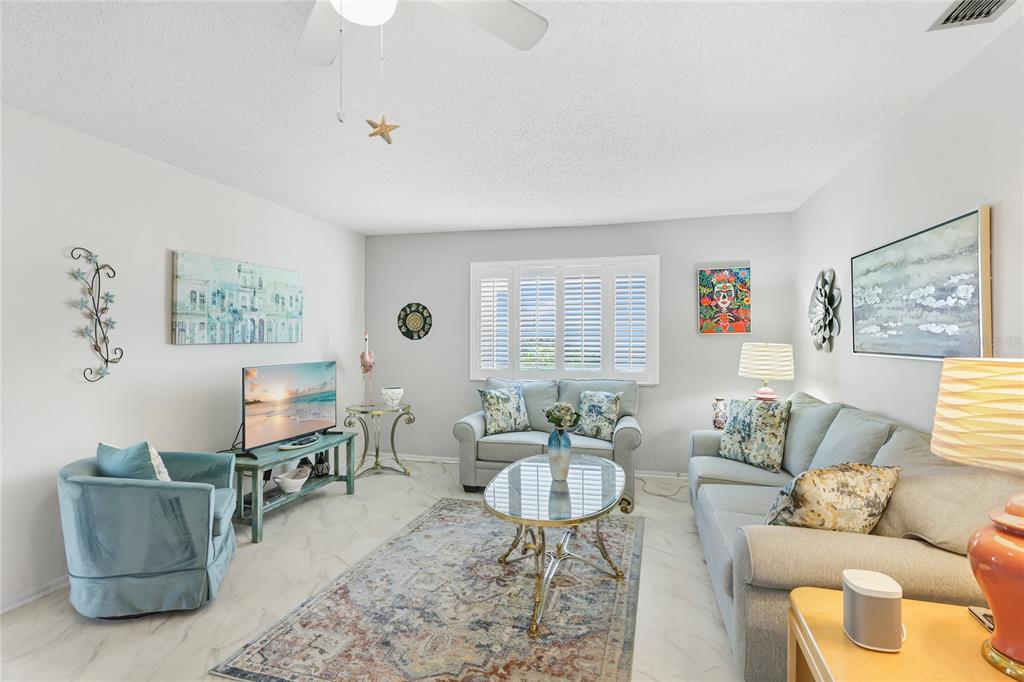 2327 WATERBLUFF PLACE UNIT V31