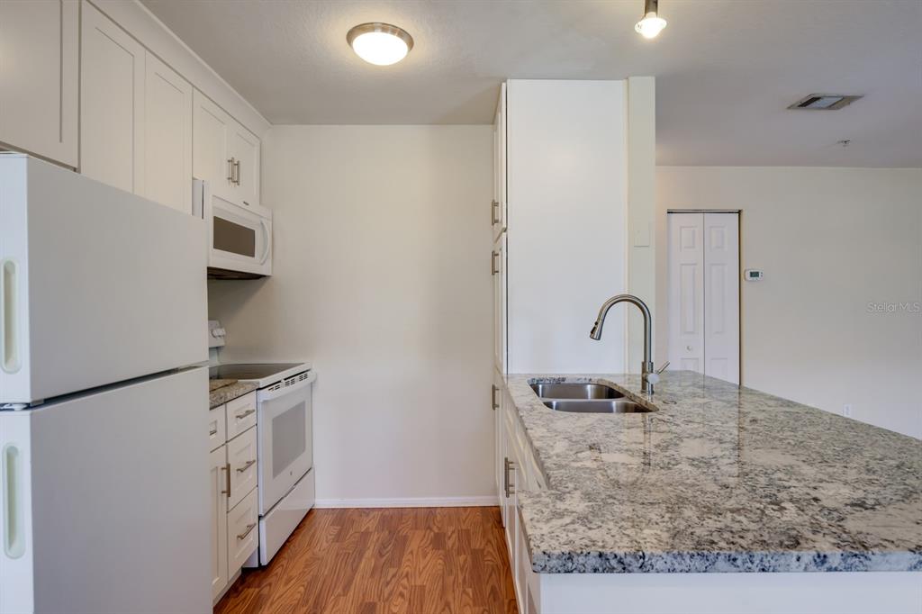 850 S TAMIAMI TRAIL UNIT 325