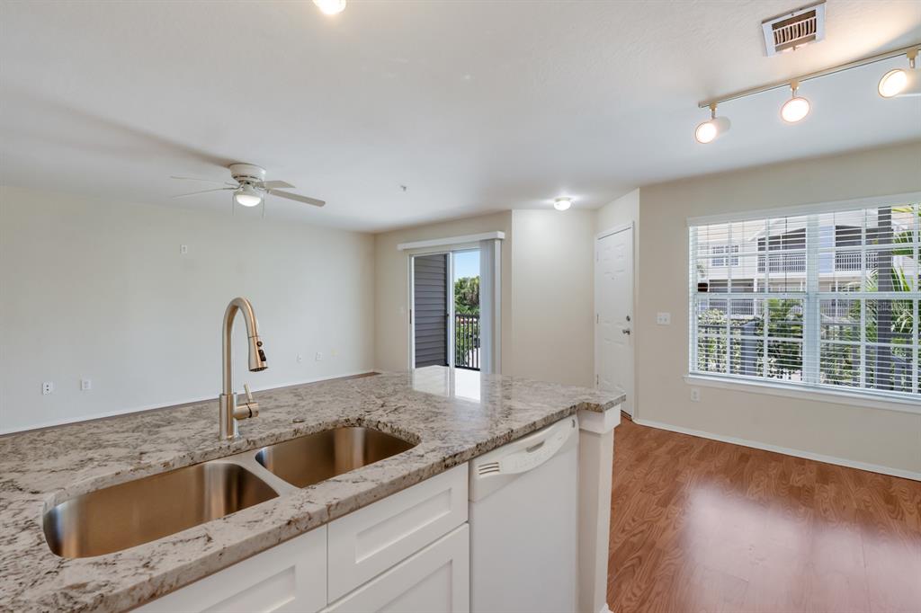 850 S TAMIAMI TRAIL UNIT 325