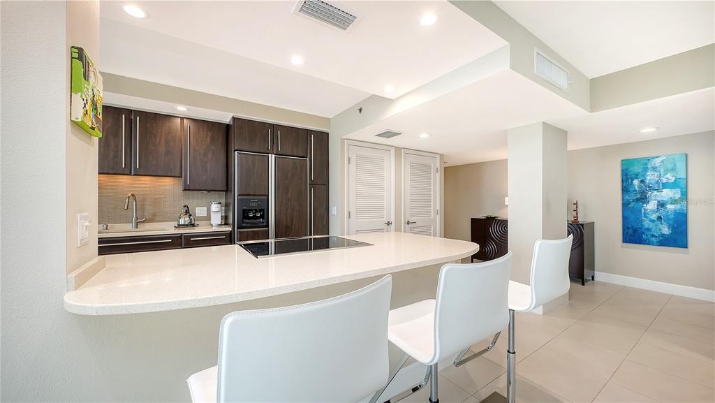 2425 GULF OF MEXICO DRIVE UNIT