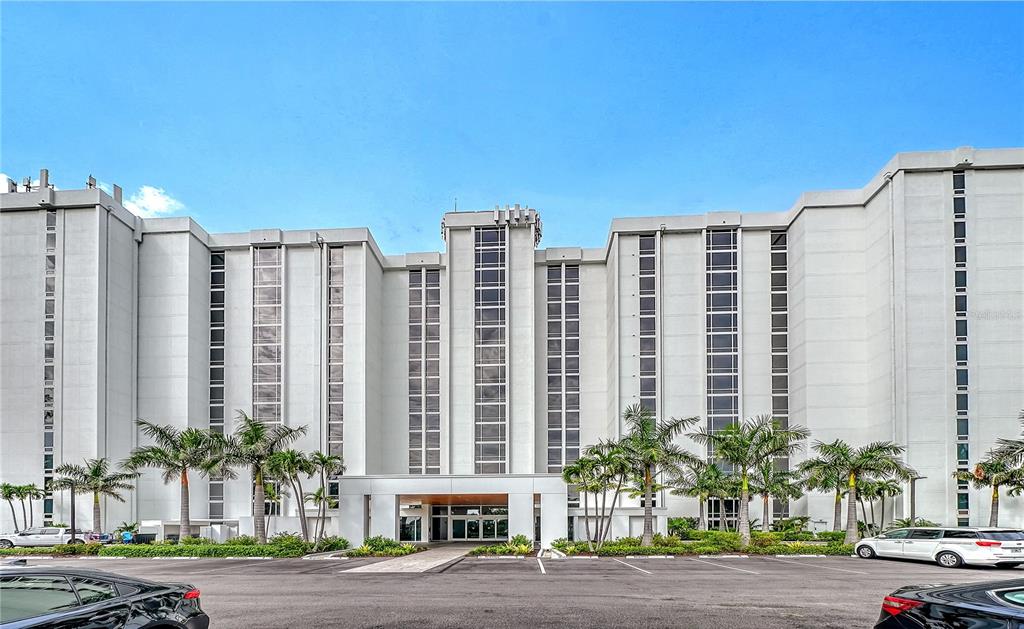 2425 GULF OF MEXICO DRIVE UNIT
