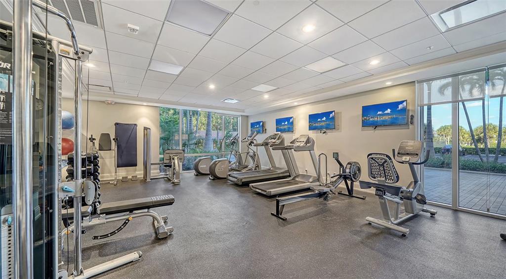 2425 GULF OF MEXICO DRIVE UNIT