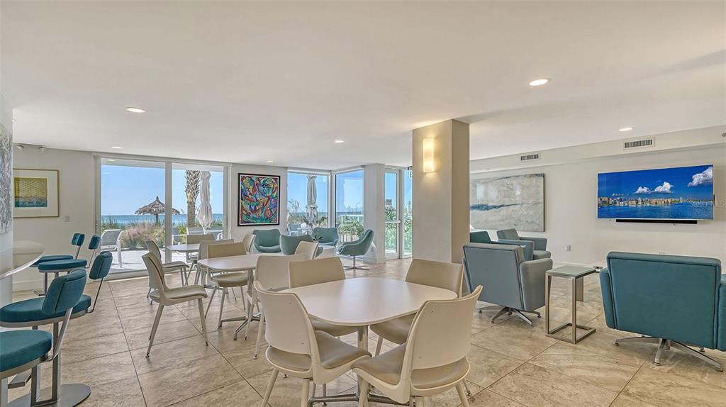 2425 GULF OF MEXICO DRIVE UNIT