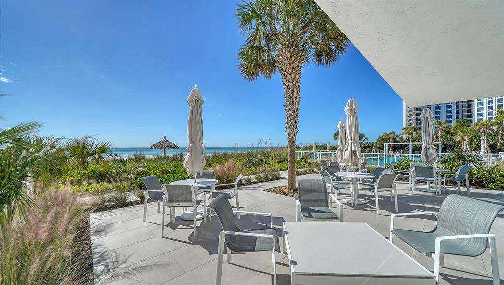 2425 GULF OF MEXICO DRIVE UNIT