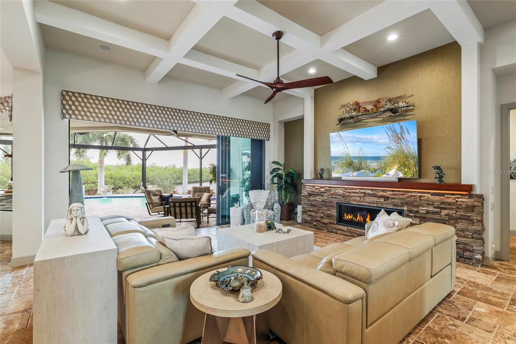 1355 GREBE DRIVE gallery image #16