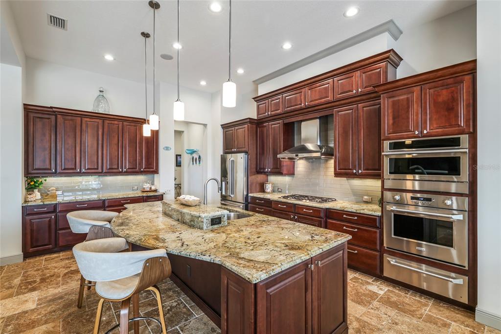 1355 GREBE DRIVE gallery image #21