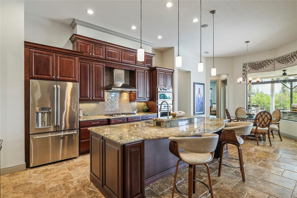 1355 GREBE DRIVE gallery image #23