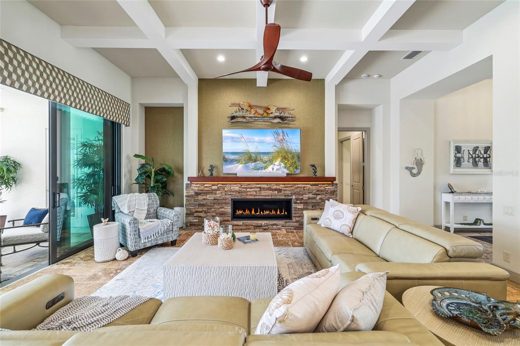 1355 GREBE DRIVE gallery image #28