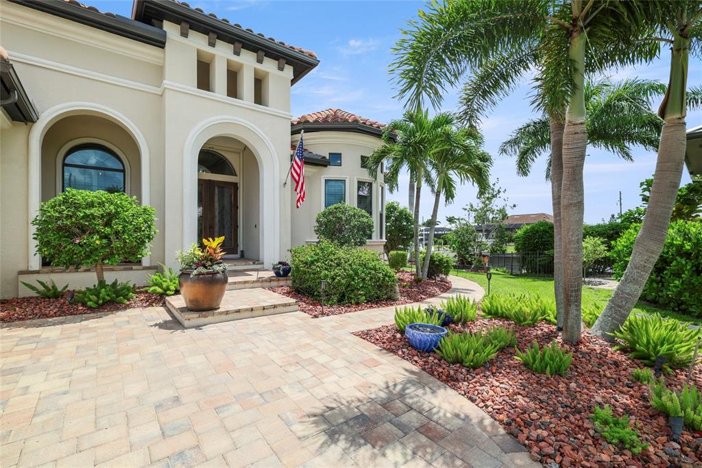 1355 GREBE DRIVE gallery image #7