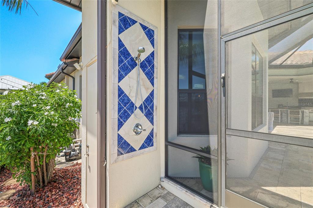 1355 GREBE DRIVE gallery image #73