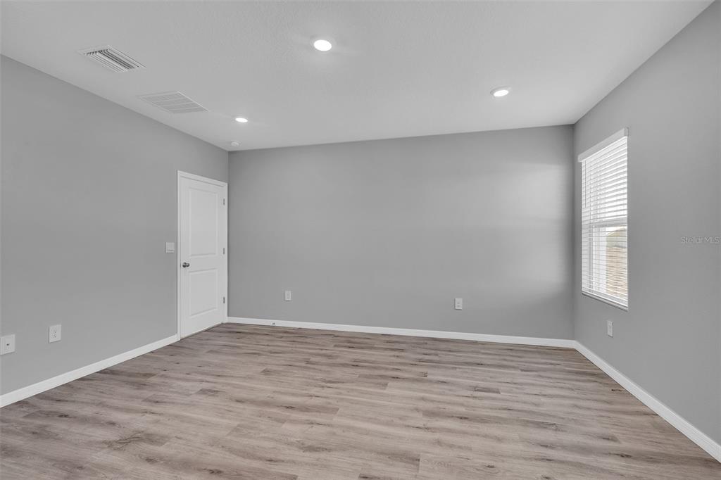 5748 WOODLAND SAGE DRIVE