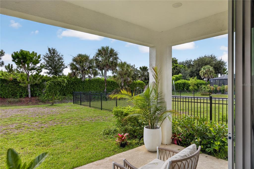15069 SHADY PALMS LANE