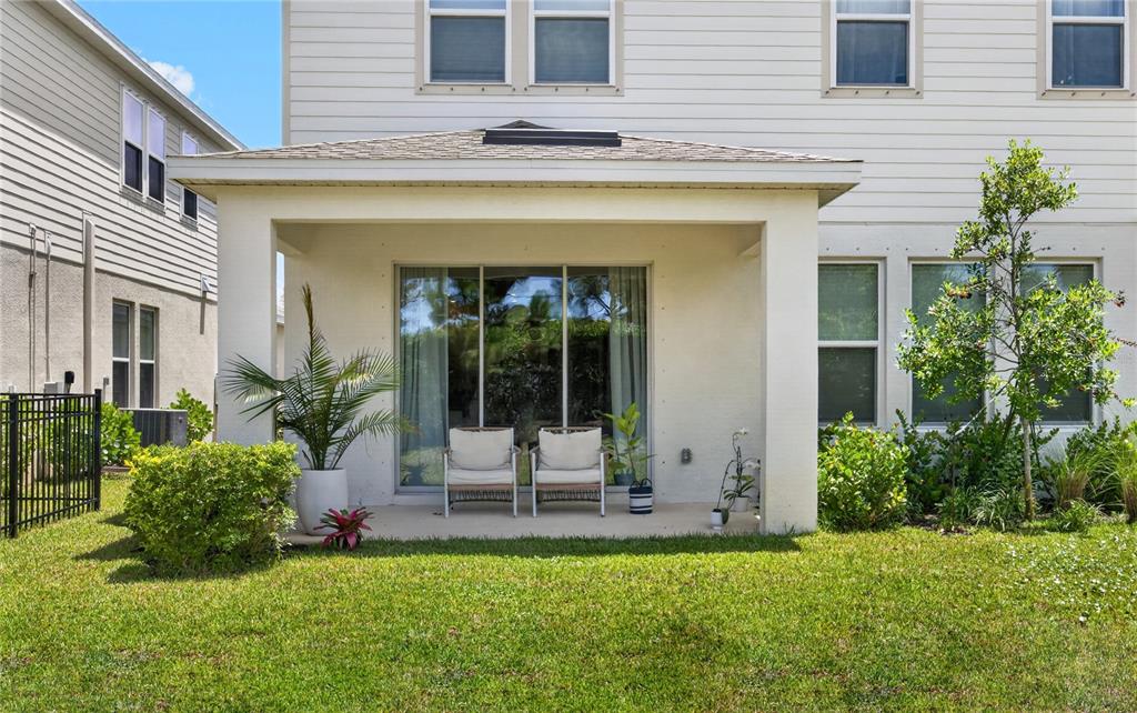 15069 SHADY PALMS LANE