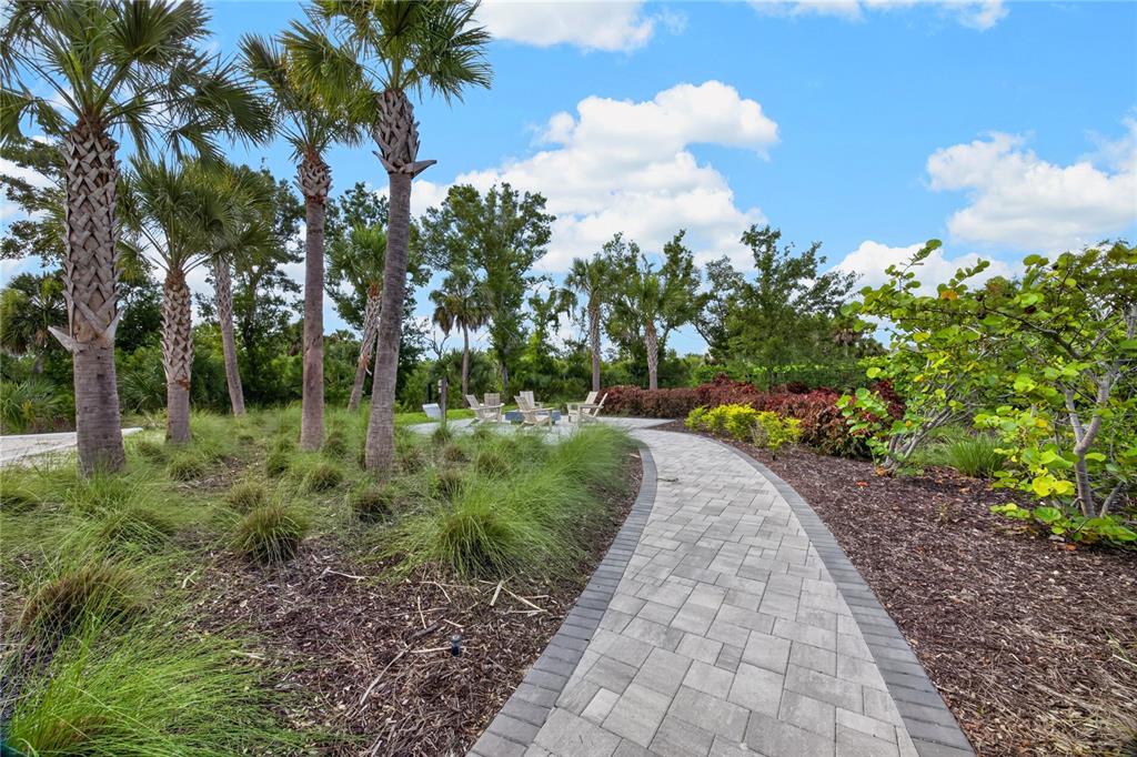 15069 SHADY PALMS LANE