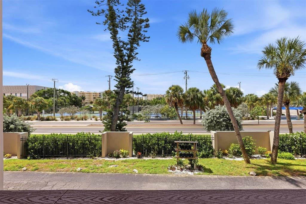 1187 LAKE HOUSE CIRCLE UNIT C1
