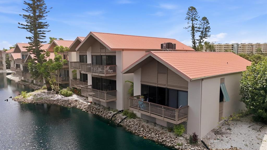 1187 LAKE HOUSE CIRCLE UNIT C1