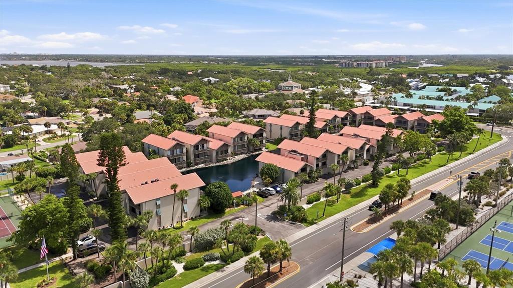 1187 LAKE HOUSE CIRCLE UNIT C1