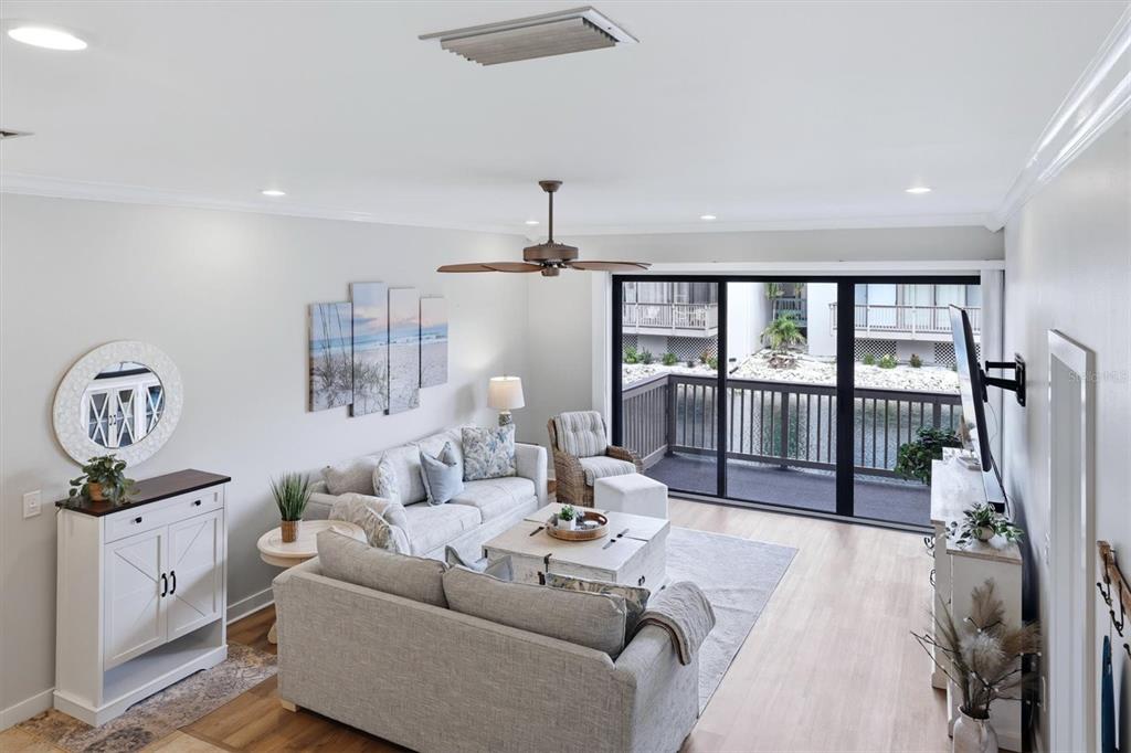 1187 LAKE HOUSE CIRCLE UNIT C1