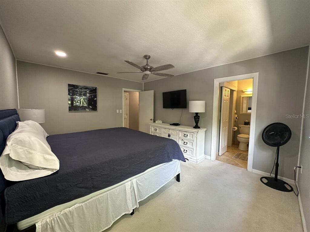 5955 MIDNIGHT PASS ROAD UNIT 2